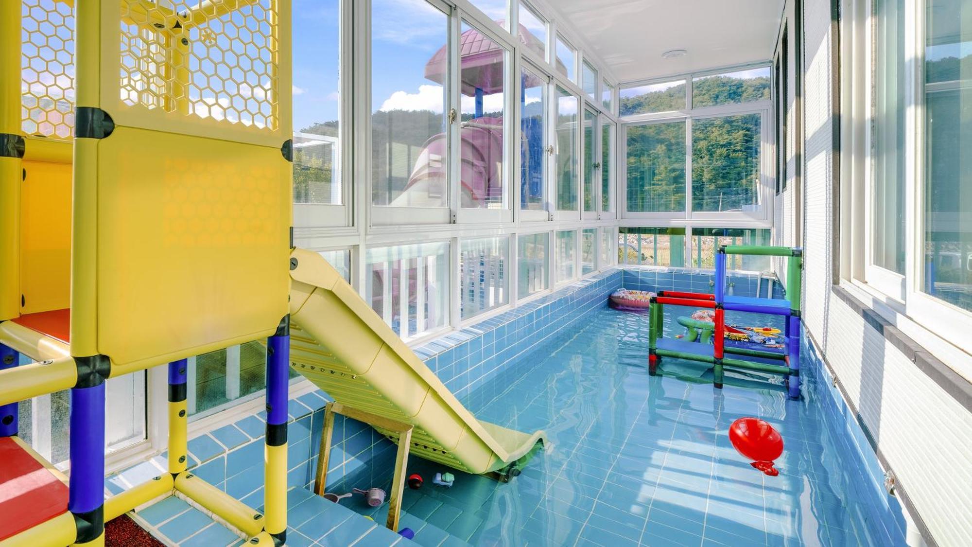 Gyeongju Riu Kids Poolvilla Phòng bức ảnh